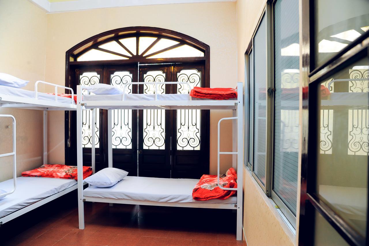 Queen Homestay Hué Extérieur photo
