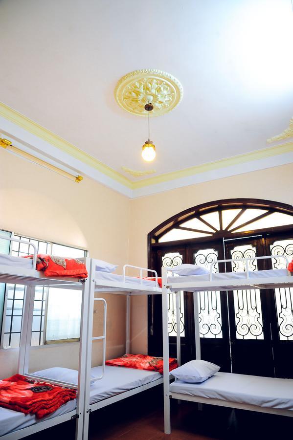 Queen Homestay Hué Extérieur photo