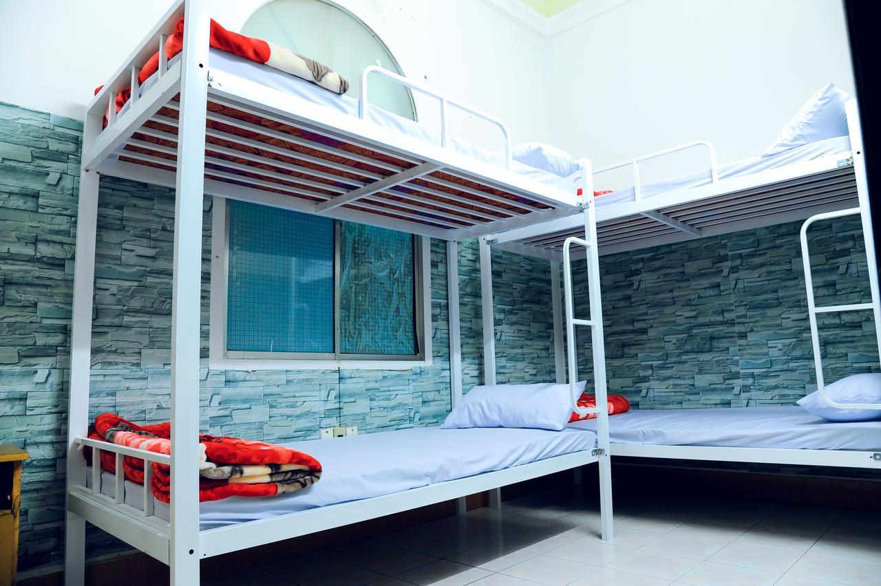 Queen Homestay Hué Extérieur photo